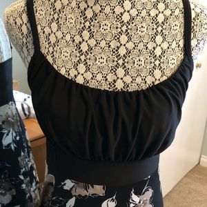 BNWOT Denver Hayes Fitted MIDI Dress with Adjustable Straps & a Built in Bra